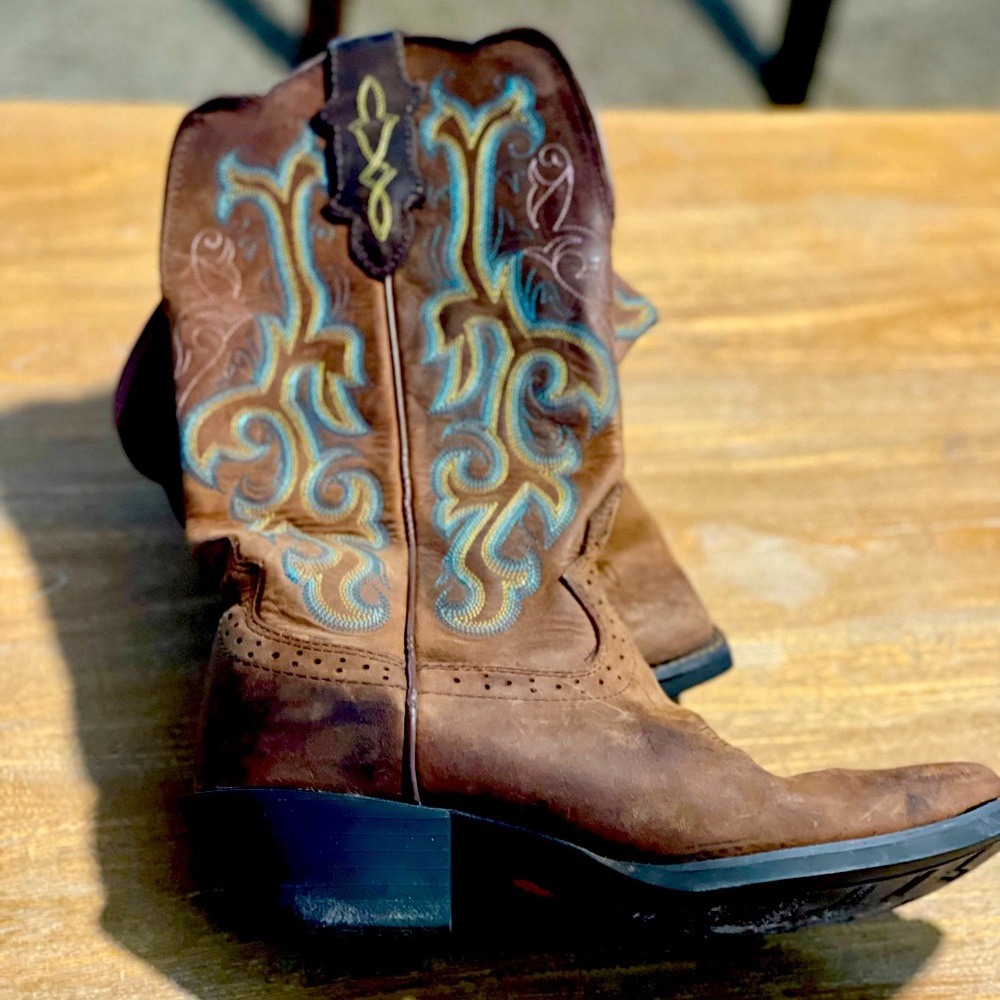 Justin women’s boot. Size 7B